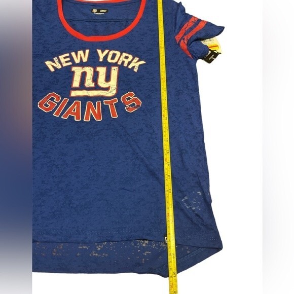 NFL New York Giants T-Shirt Crew Neck Womens Large top Football - Picture 7 of 8